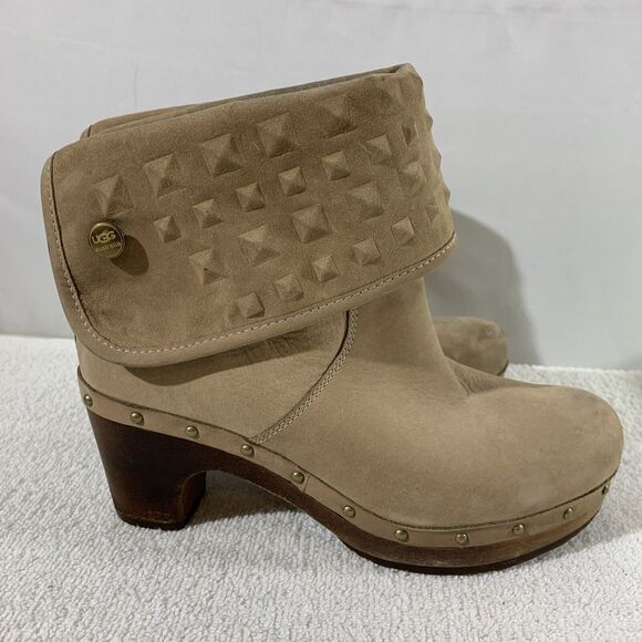 Ugg’s Classic Lynnea Studded Clogs Boots Womens 6 Booties - Picture 3 of 9